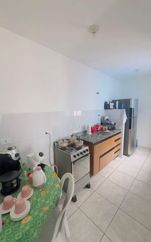 Casa à venda com 240m², 4 quartos e 6 vagas Casa à venda com 240m², 4 quartos e 6 vagasCozinha 2