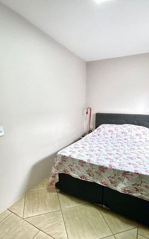 Casa à venda com 240m², 4 quartos e 6 vagas Casa à venda com 240m², 4 quartos e 6 vagasQuarto 1