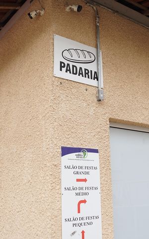 Apartamento para alugar com 45m², 2 quartos e 1 vagaPadaria interna condominio
