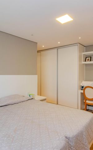 Casa à venda com 240m², 4 quartos e 2 vagas Casa à venda com 240m², 4 quartos e 2 vagasSuíte 1