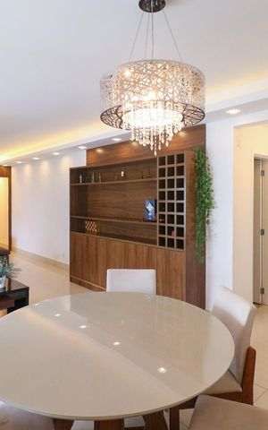 Apartamento à venda com 162m², 3 quartos e 3 vagas Apartamento à venda com 162m², 3 quartos e 3 vagasSala