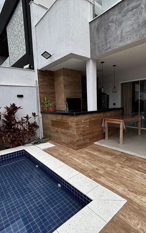 Casa de condomínio à venda com 350m², 5 quartos e 5 vagasÁrea externa
