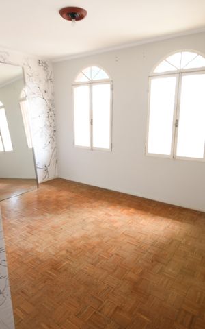 Casa à venda com 395m², 3 quartos e 6 vagasSala 3
