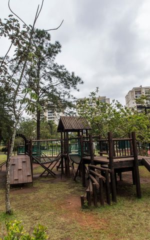 Apartamento à venda com 94m², 2 quartos e 2 vagasÁrea comum - Playground