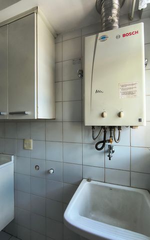 Apartamento para alugar com 68m², 2 quartos e 1 vagaÁrea de Serviço