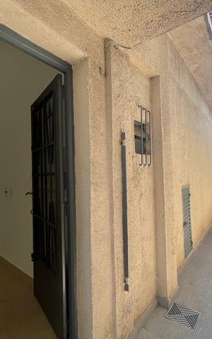 Studio para alugar com 28m², 1 quarto e sem vaga Studio para alugar com 28m², 1 quarto e sem vagaCorredor externo