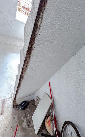 Casa de condomínio à venda com 198m², 3 quartos e 4 vagasDeposito
