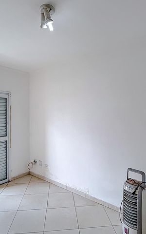 Casa de condomínio à venda com 198m², 3 quartos e 4 vagasSuíte