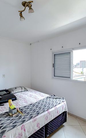 Casa de condomínio à venda com 198m², 3 quartos e 4 vagasQuarto 1