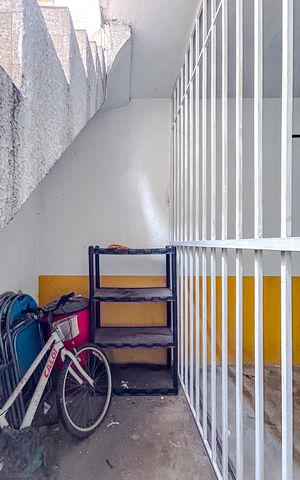 Casa de condomínio à venda com 198m², 3 quartos e 4 vagasDeposito