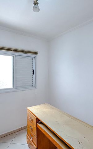 Casa de condomínio à venda com 198m², 3 quartos e 4 vagasQuarto 2