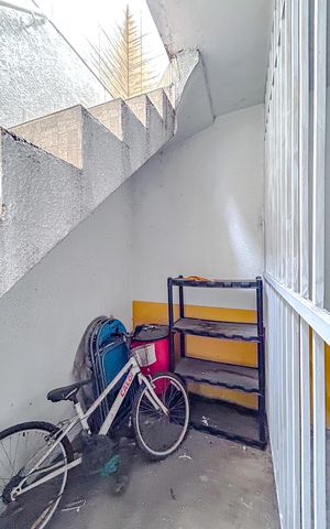 Casa de condomínio à venda com 198m², 3 quartos e 4 vagasDeposito