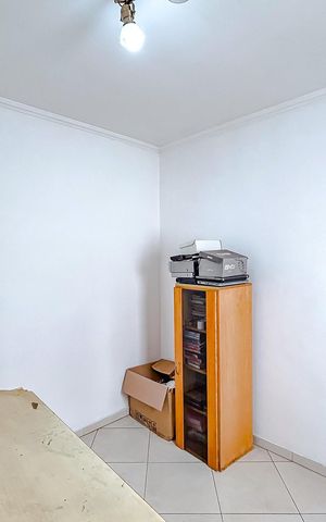 Casa de condomínio à venda com 198m², 3 quartos e 4 vagasQuarto 2