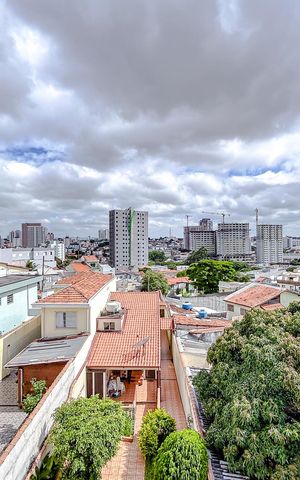 Casa de condomínio à venda com 198m², 3 quartos e 4 vagasVista do Quarto 1
