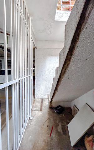 Casa de condomínio à venda com 198m², 3 quartos e 4 vagasDeposito