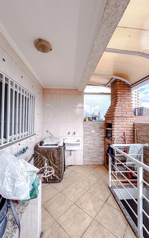 Casa de condomínio à venda com 198m², 3 quartos e 4 vagasÁrea de Serviço