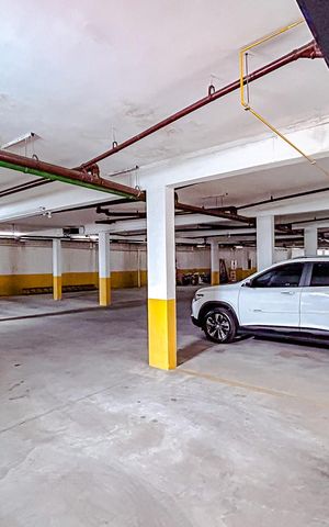 Casa de condomínio à venda com 198m², 3 quartos e 4 vagasGaragem