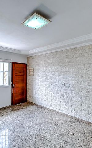 Casa de condomínio à venda com 198m², 3 quartos e 4 vagasSala