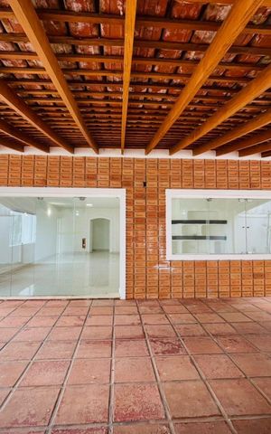 Casa à venda com 590m², 3 quartos e 4 vagas
