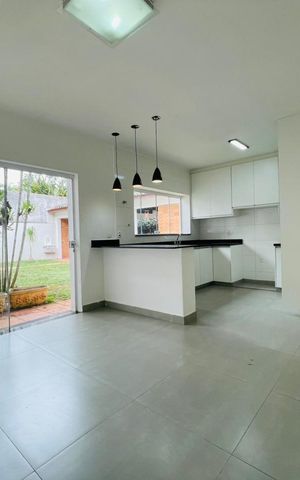 Casa à venda com 590m², 3 quartos e 4 vagas