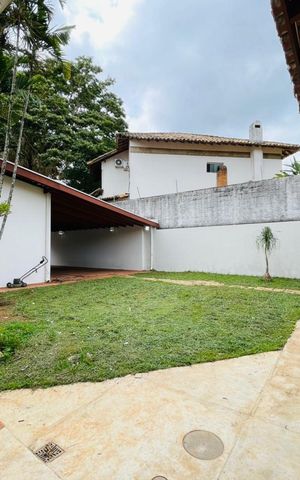 Casa à venda com 590m², 3 quartos e 4 vagas