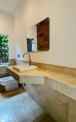 Casa à venda com 590m², 3 quartos e 4 vagas