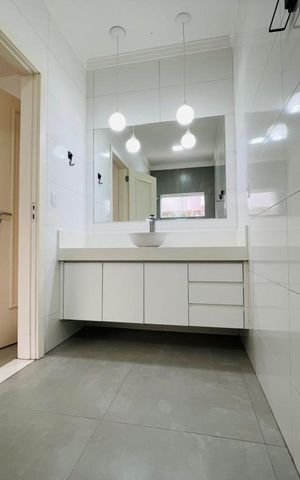 Casa à venda com 590m², 3 quartos e 4 vagas