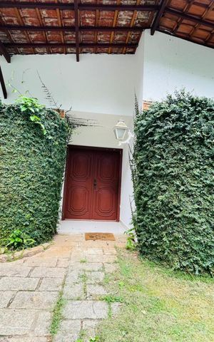 Casa à venda com 590m², 3 quartos e 4 vagas