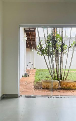 Casa à venda com 590m², 3 quartos e 4 vagas