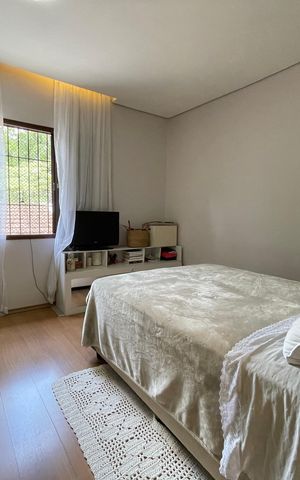 Casa à venda com 200m², 3 quartos e 3 vagas Casa à venda com 200m², 3 quartos e 3 vagasSuíte