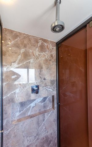 Apartamento à venda com 127m², 2 quartos e 2 vagas Apartamento à venda com 127m², 2 quartos e 2 vagasSuíte 2 - Banheiro