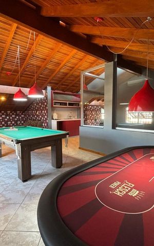 Casa para alugar com 400m², 4 quartos e 3 vagas