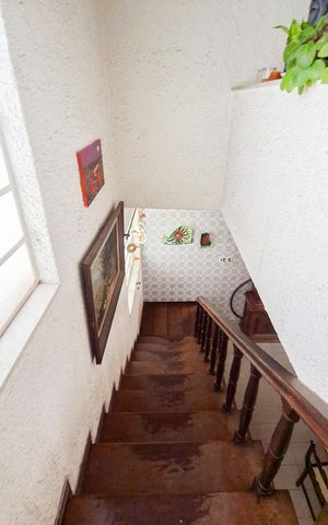 Casa à venda com 350m², 6 quartos e 6 vagas