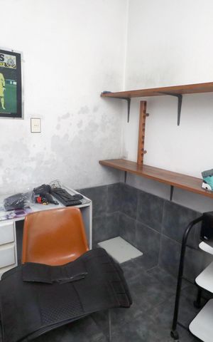 Casa à venda com 200m², 2 quartos e 3 vagasedícula