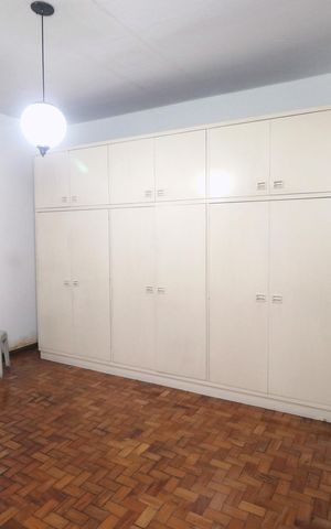 Casa à venda com 200m², 2 quartos e 3 vagasQuarto 1