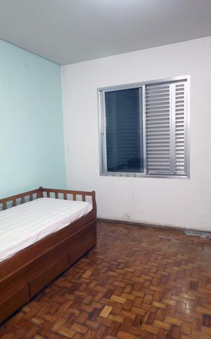 Casa à venda com 200m², 2 quartos e 3 vagasQuarto 2