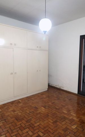 Casa à venda com 200m², 2 quartos e 3 vagasQuarto 1
