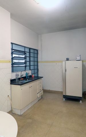 Casa à venda com 200m², 2 quartos e 3 vagasCozinha