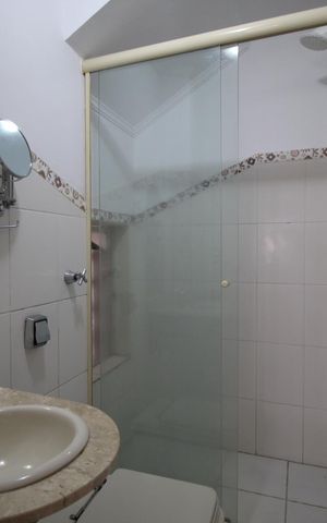Apartamento à venda com 215m², 3 quartos e 1 vagaBanheiro