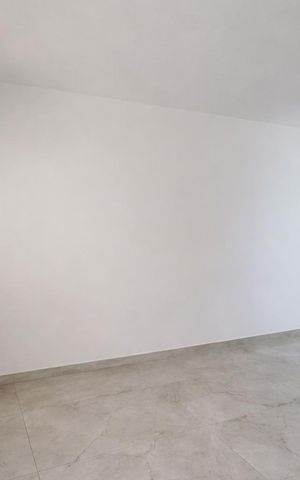 Casa à venda com 175m², 3 quartos e 1 vaga