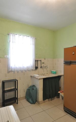 Casa à venda com 242m², 3 quartos e 2 vagasCozinha 3