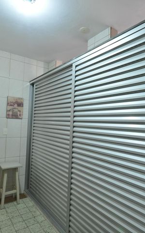 Casa à venda com 242m², 3 quartos e 2 vagasQuarto de Serviço 