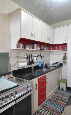 Casa à venda com 242m², 3 quartos e 2 vagasCozinha 2