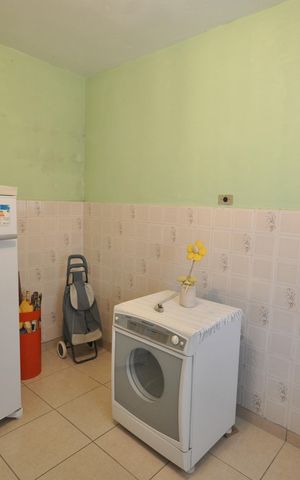 Casa à venda com 242m², 3 quartos e 2 vagasCozinha 3