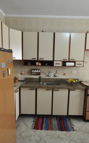 Casa à venda com 242m², 3 quartos e 2 vagasCozinha 1