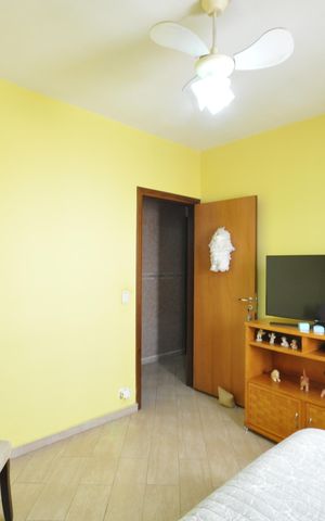 Casa à venda com 242m², 3 quartos e 2 vagasQuarto 2