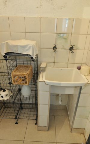 Casa à venda com 242m², 3 quartos e 2 vagasÁrea e serviço 2
