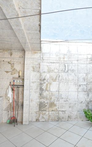 Casa à venda com 242m², 3 quartos e 2 vagasÁrea de Serviço 3