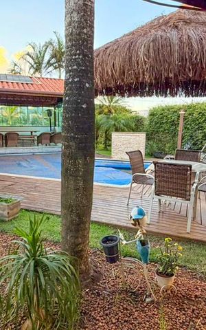 Casa à venda com 603m², 6 quartos e 6 vagas