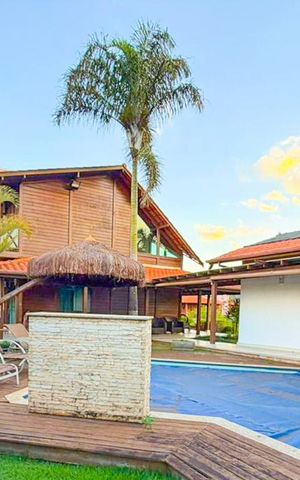 Casa à venda com 603m², 6 quartos e 6 vagas